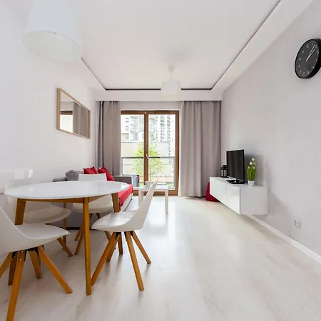 Nova Letnica Comfy 公寓 格但斯克